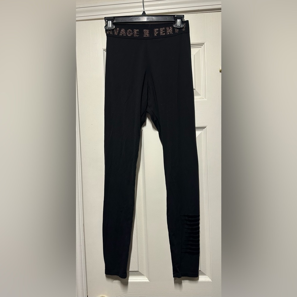 Savage x Fenty Leggings are a size small.